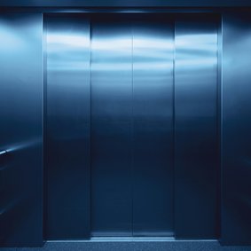 Das Innere eines Fahrstuhls