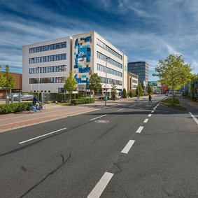 Das VHS-Haus in der Karlstraße. Bild: Volker Kunkel Fotografie.