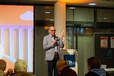 Andreas Gögel erläutert, wie Oldenburg spricht funktioniert. 