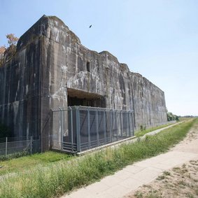 Bild: Henry Fried Außenansicht des Bunker Valentin