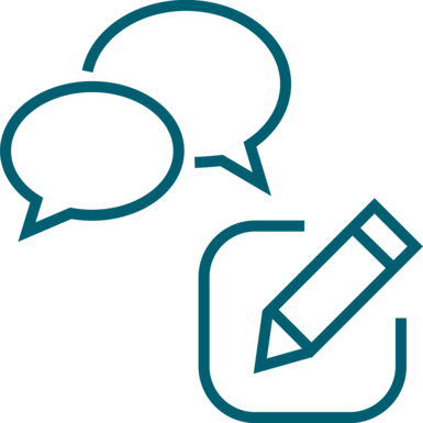 Zwei Sprechblasen und ein Notizblock mit Stift.