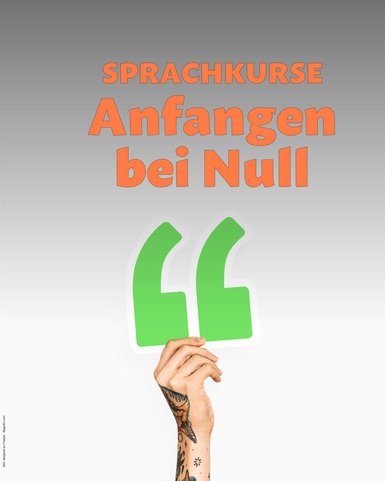 Eine Hand hält ein Zitatzeichen