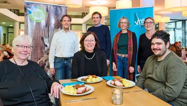 VHS Oldenburg Regionalmahl Gruppenbild