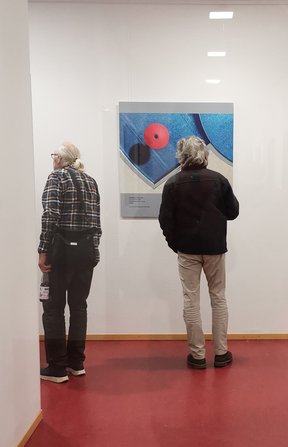 Gäste in der Ausstellung