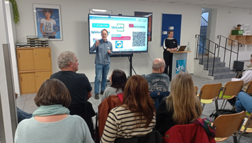 Projektleiter Jost Friedebold begrüßt die Gäste der Fachtagung.