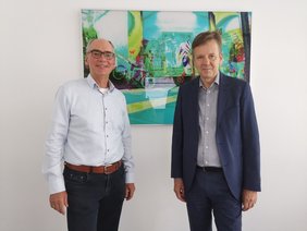 Bild: VHS Oldenburg Dr. Torsten Slink und Andreas Gögel.